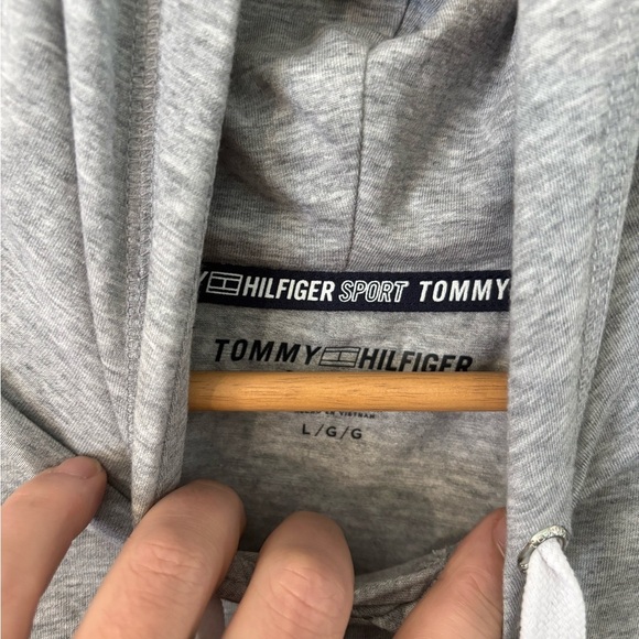 Tommy Hilfiger Men's Gray Shirt Hoodie with Red and White Stripes - Picture 3 of 4